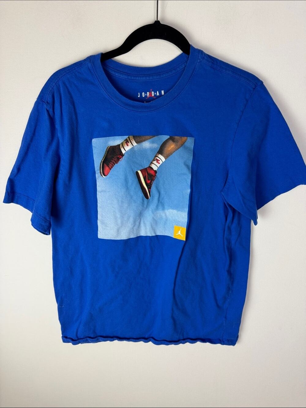 Air Jordan Tee Shirt - Men's Medium